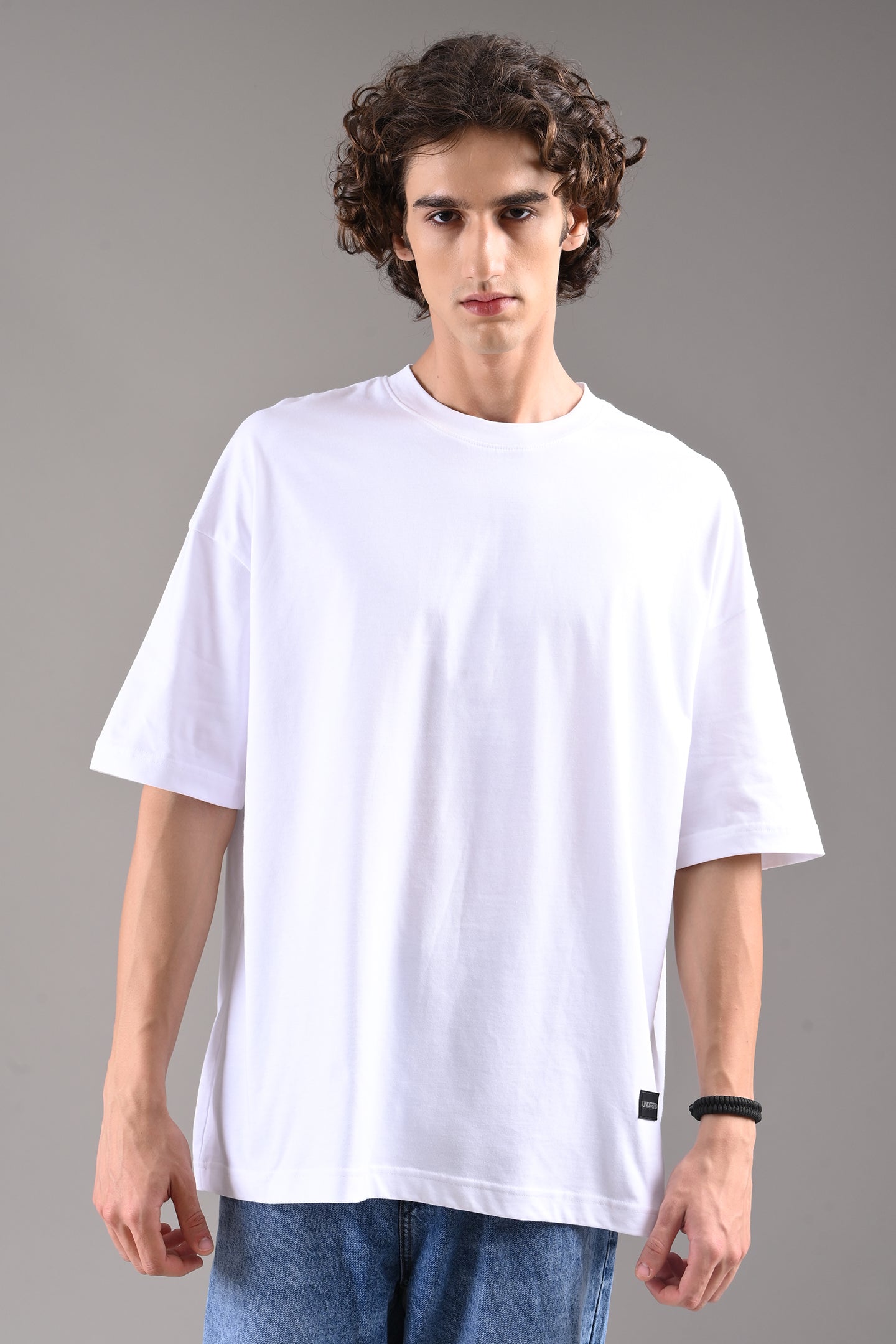 Pack of 4 Baggy T-shirts - Black/White/Red/Blue