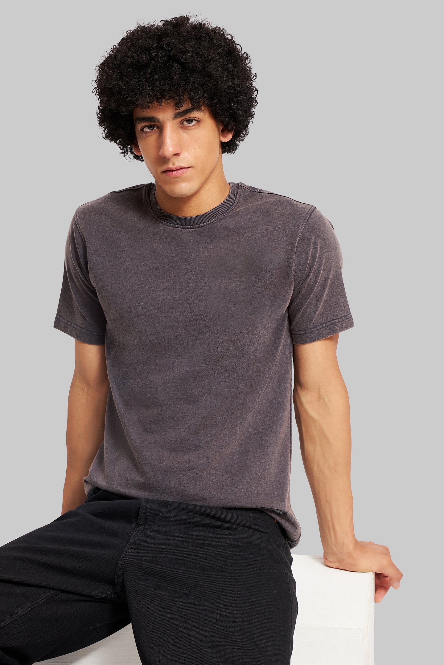 Pack of 5 Regular Fit T-shirts - Grey/White/Blue/Lilac/Beige