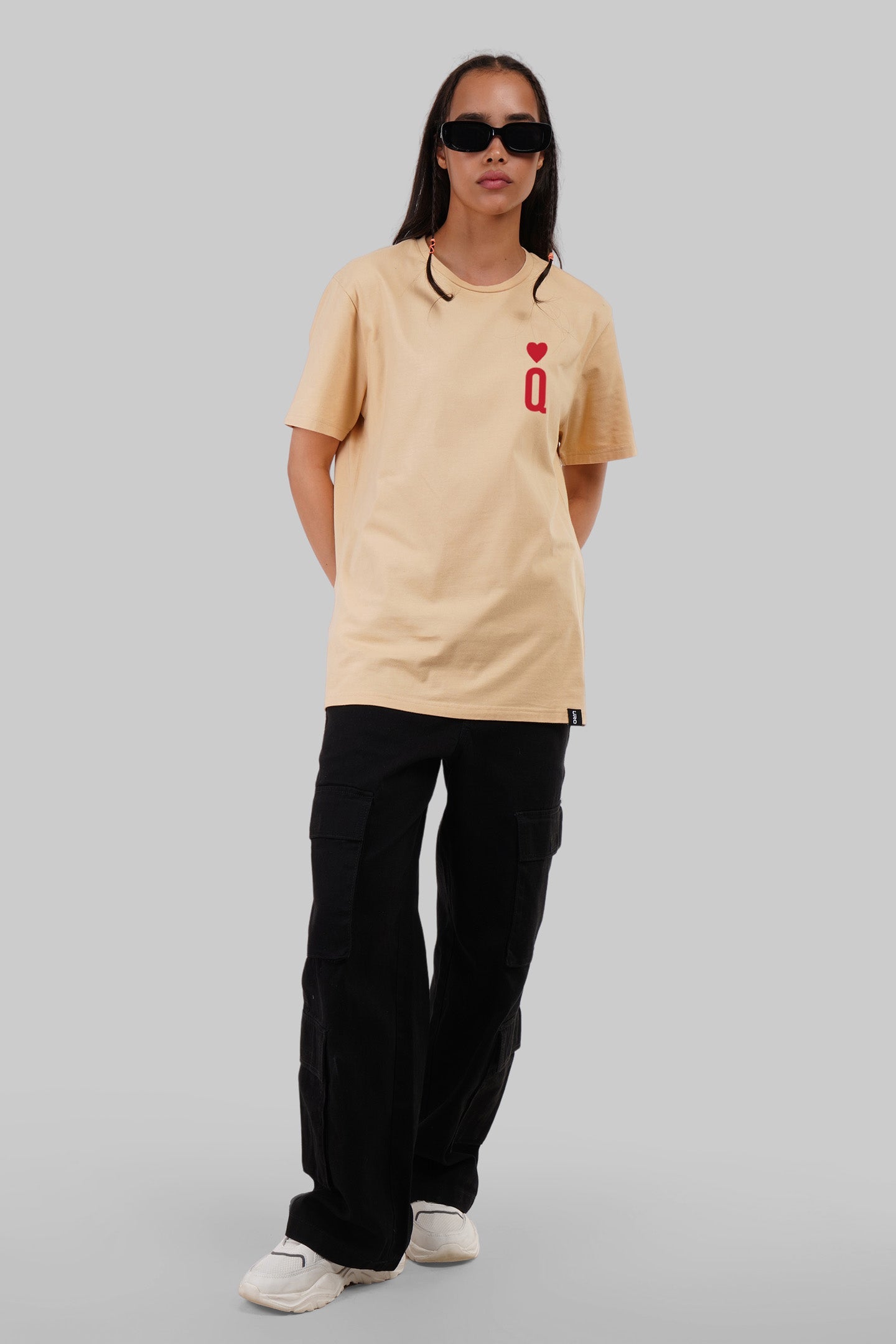 Queen of Hearts Beige Boyfriend Fit T-Shirt Women
