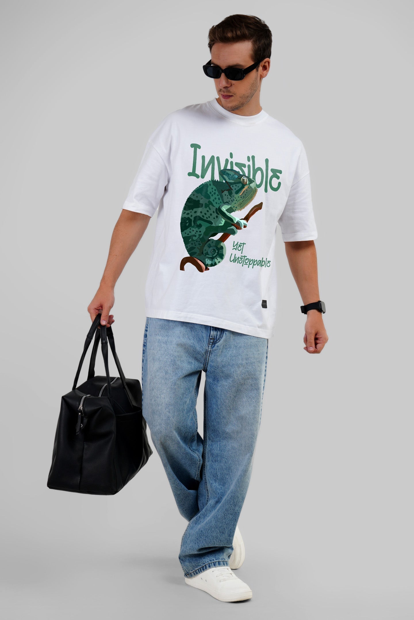 Invisible Gecko White Baggy Fit T-Shirt Men
