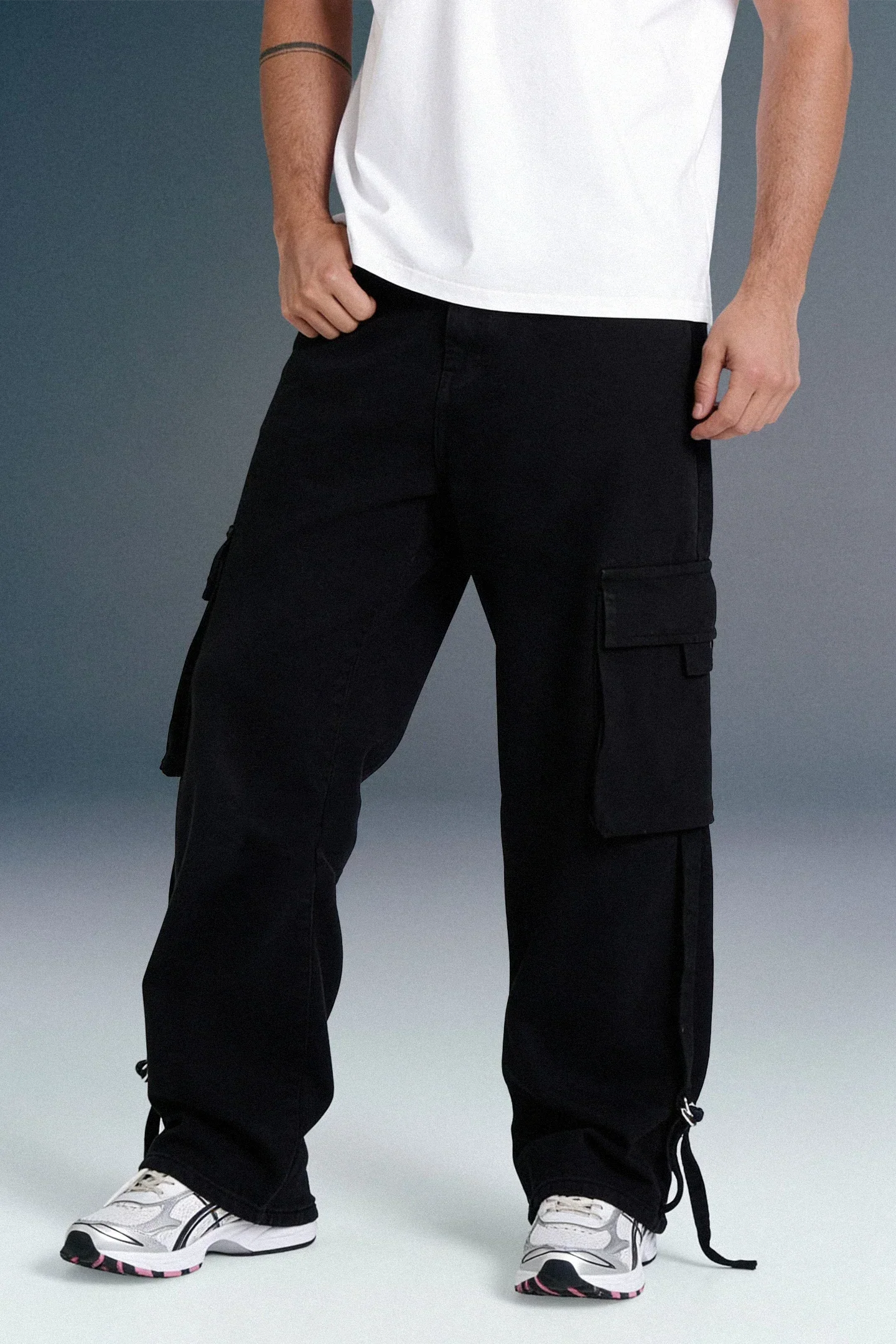 Deep Black Men's Baggy Cargo jeans